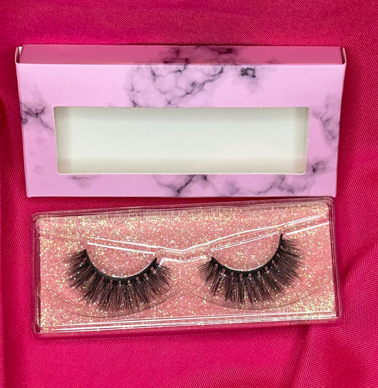 Peach lashes